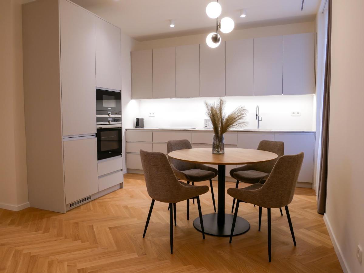 Laurinska 1 Apartments Bratislava Exterior foto